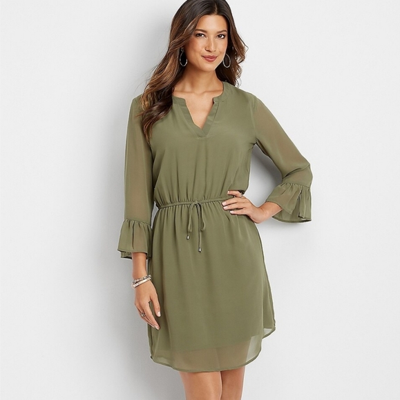 Maurices Dresses & Skirts - Bell sleeve V-neck dress
